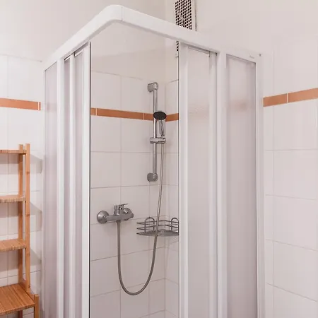 Stylish Old Town Apartament